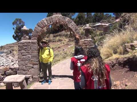 Tejidos de la isla de Taquile ya cuentan con marca colectiva