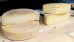 商標登録insideNews: Gruyere cheese can still be called gruyere even if not from Switzerland, judge rules | nbcnews.com